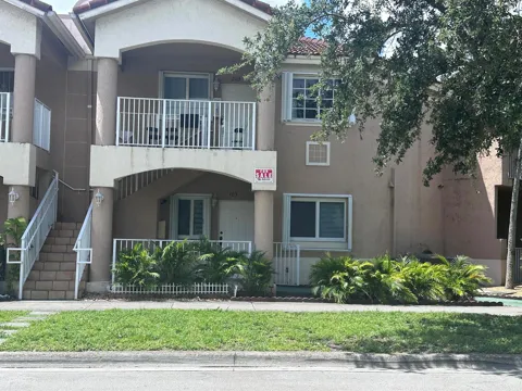 300 E 4th Street #103