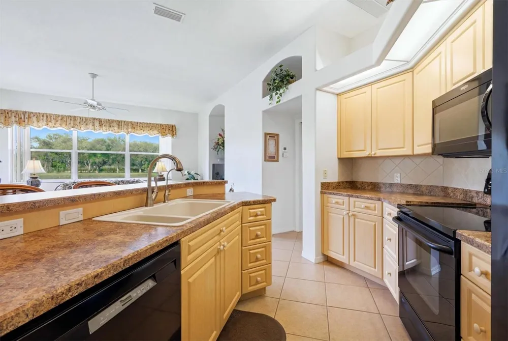 3175 VILLAGE LANE Port Charlotte, FL 33953