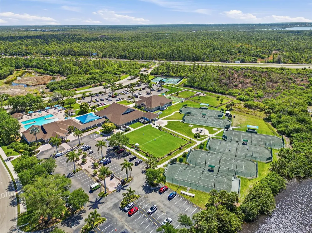 3175 VILLAGE LANE Port Charlotte, FL 33953