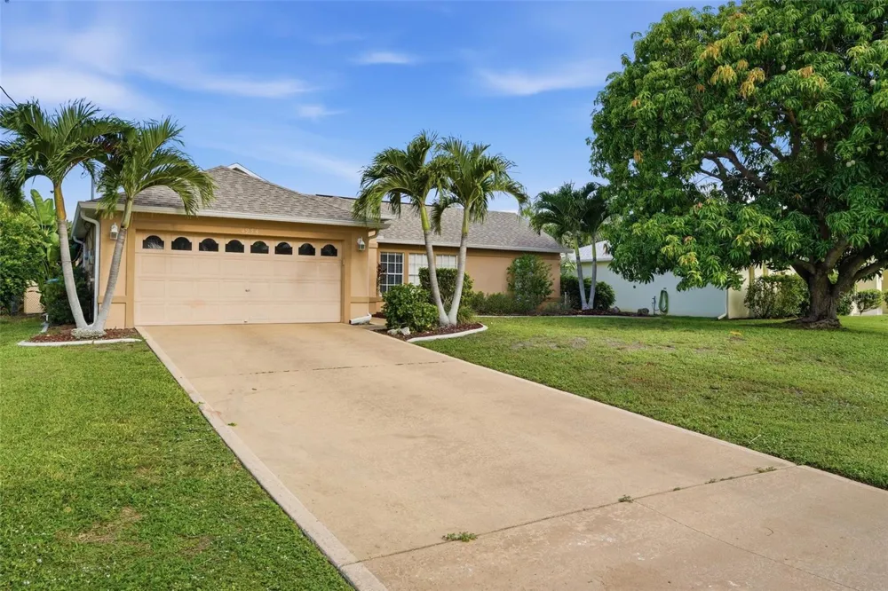4934 SW 20TH PLACE Cape Coral, FL 33914