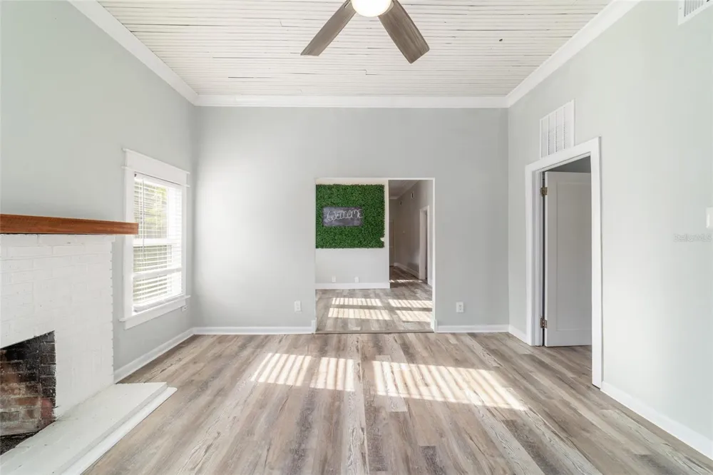 20837 WALNUT STREET Dunnellon, FL 34431