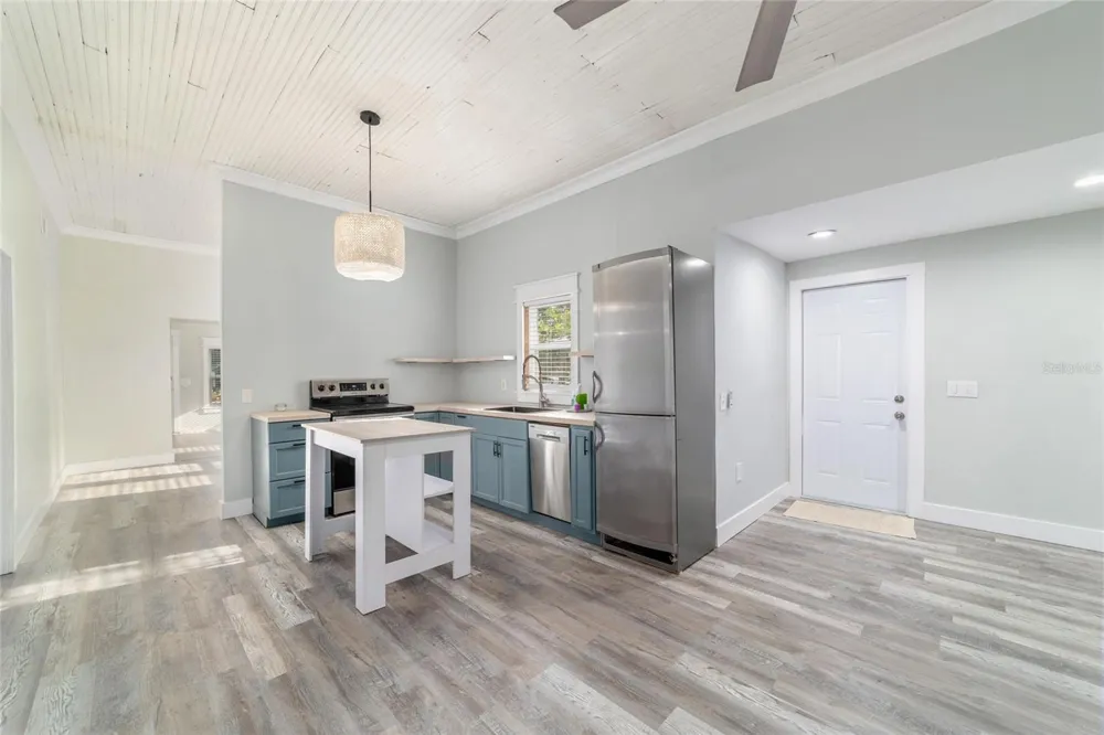 20837 WALNUT STREET Dunnellon, FL 34431