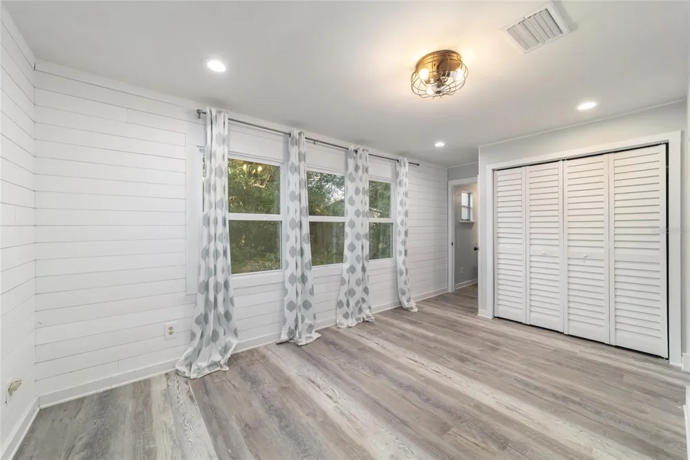20837 WALNUT STREET Dunnellon, FL 34431