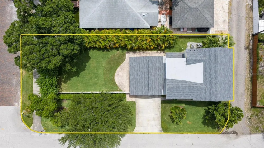 1470 28TH AVENUE St Petersburg, FL 33704