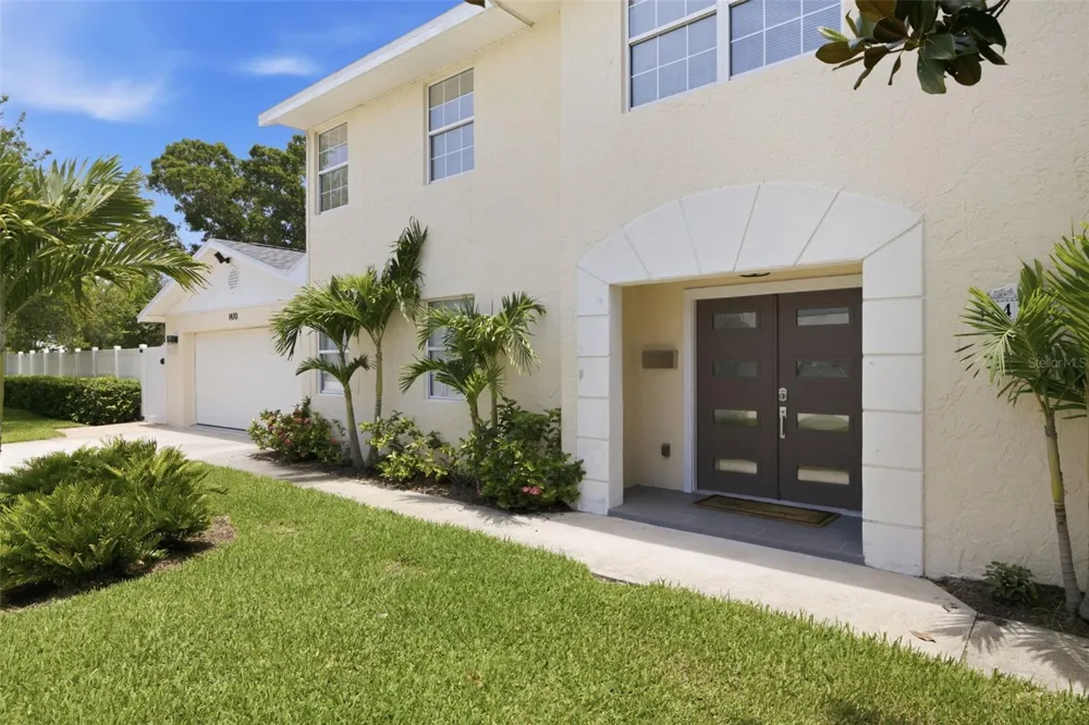 1470 28TH AVENUE St Petersburg, FL 33704