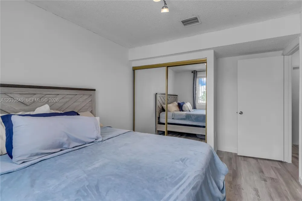 979 NW 126th Path Miami, FL 33182