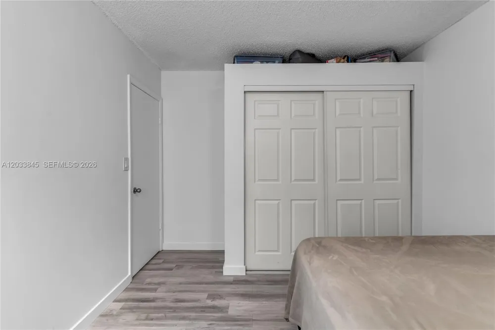 979 NW 126th Path Miami, FL 33182