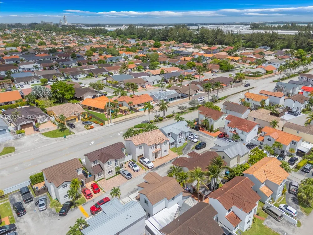 979 NW 126th Path Miami, FL 33182