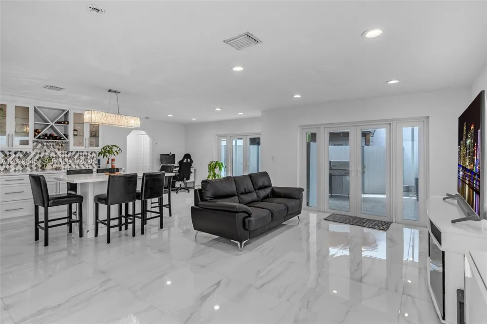 979 NW 126th Path Miami, FL 33182