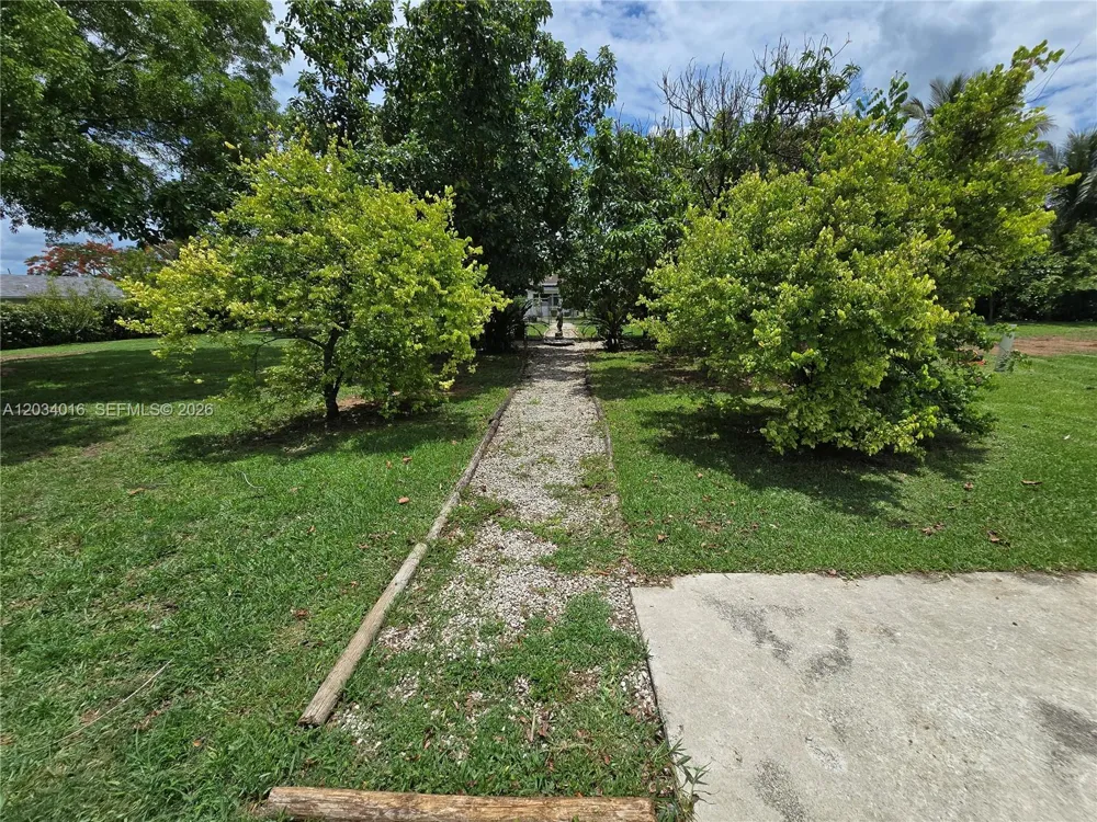 20595 SW 190th St Miami, FL 33187