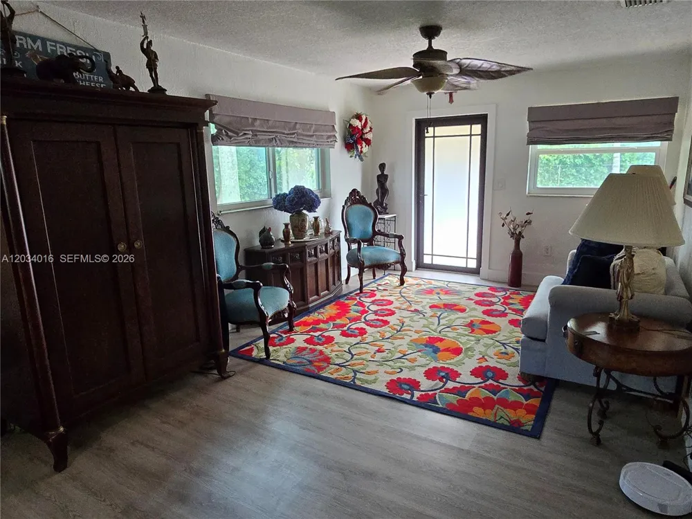 20595 SW 190th St Miami, FL 33187