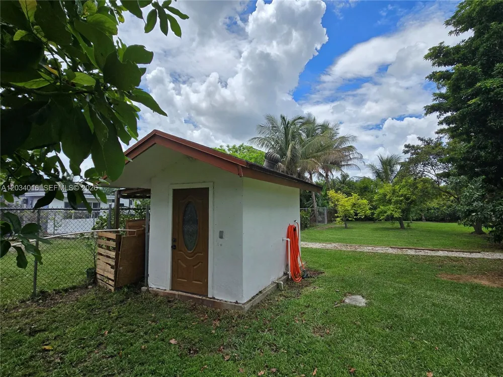 20595 SW 190th St Miami, FL 33187