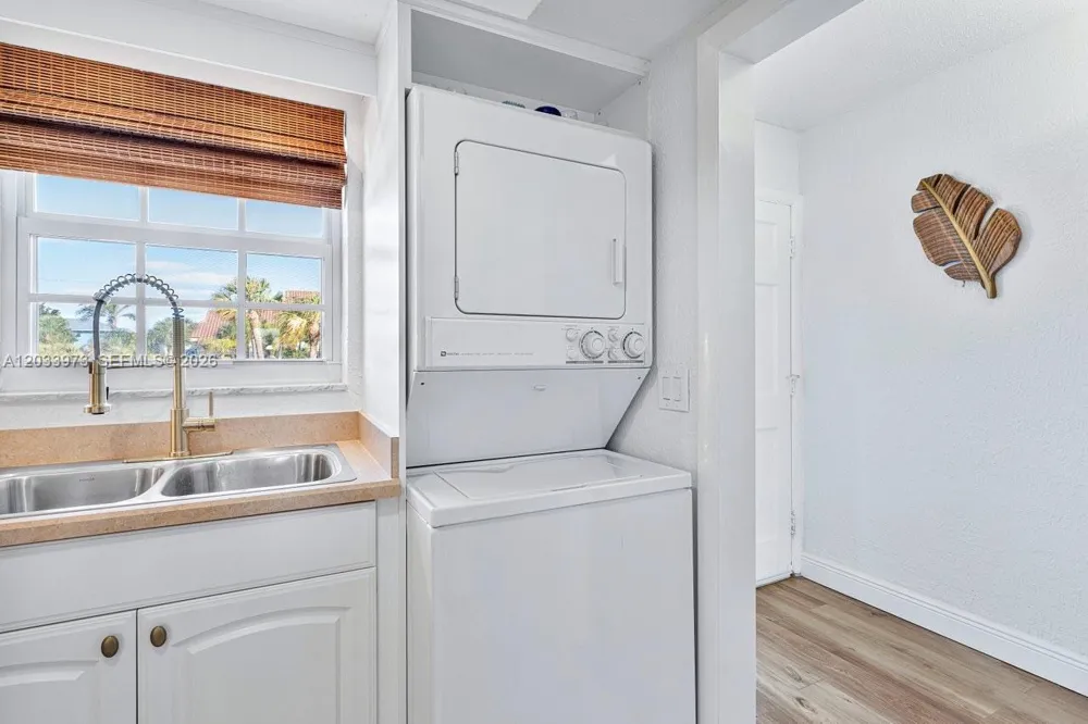 100 Waterway Rd #A306 Tequesta, FL 33469