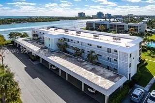 100 Waterway Rd #A306 Tequesta, FL 33469