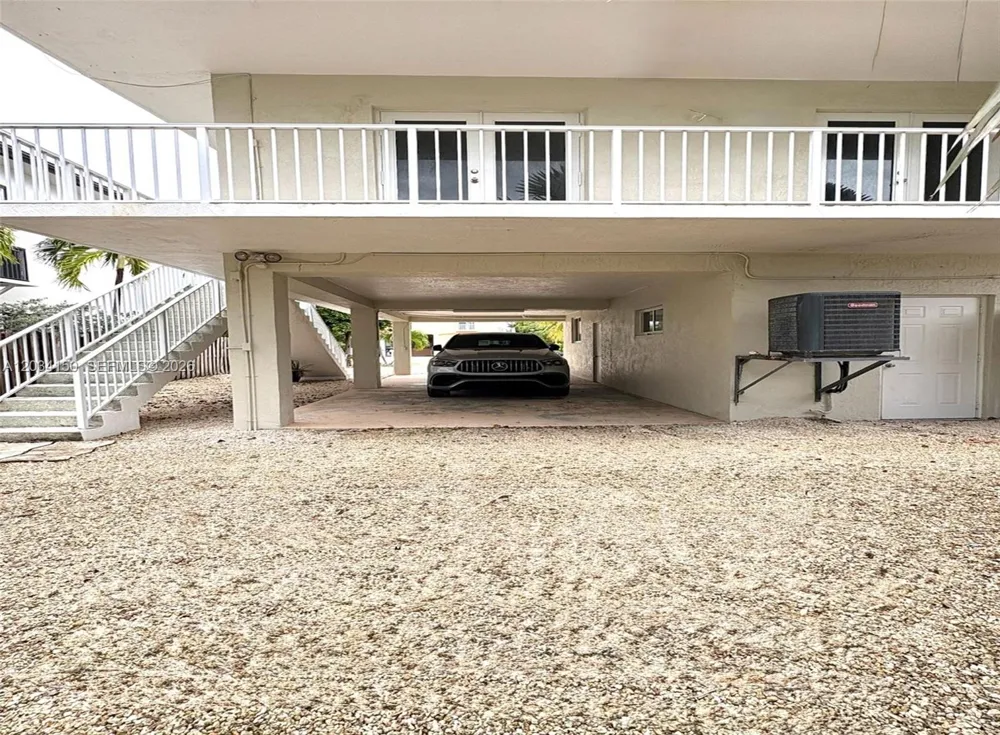 136 Marina Ave #East Key Largo, FL 33037