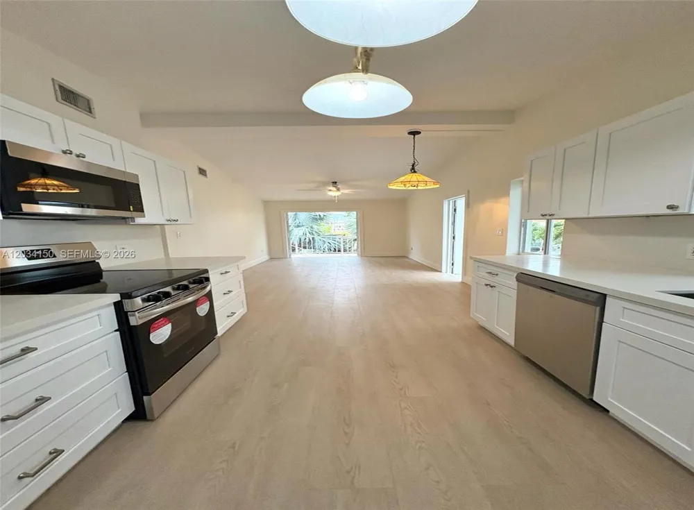136 Marina Ave #East Key Largo, FL 33037