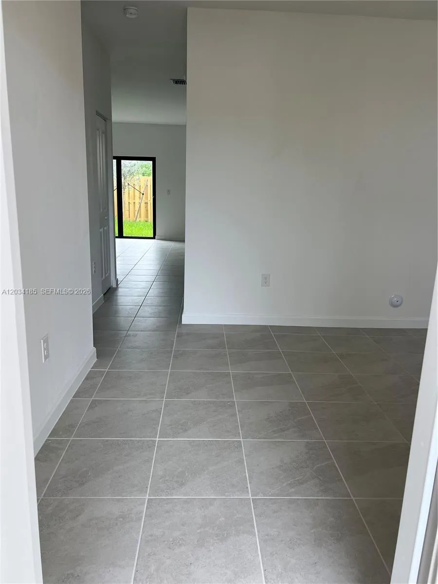 1540 NW 1st St Florida City, FL 33034