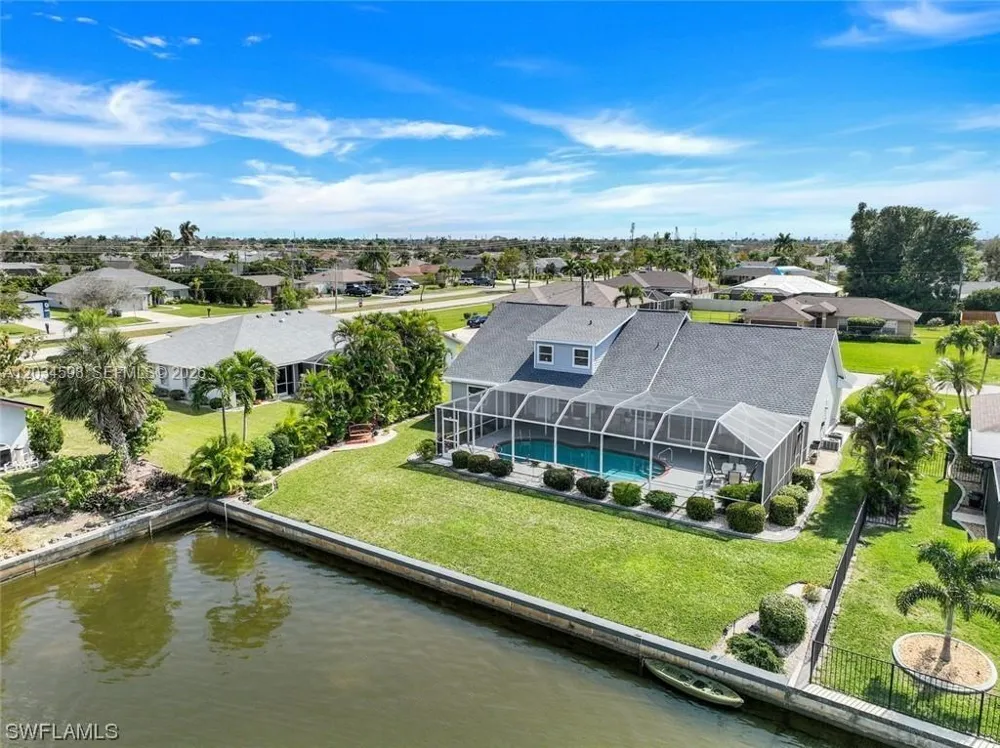 407 SW 37 St #407 Cape Coral, FL 33914