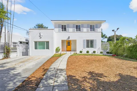 2431 SW 4th St