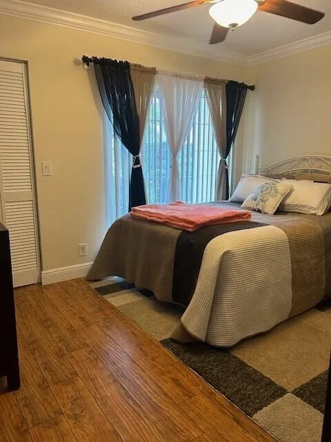 1040 Lake Shore Drive #105 Lake Park, FL 33403
