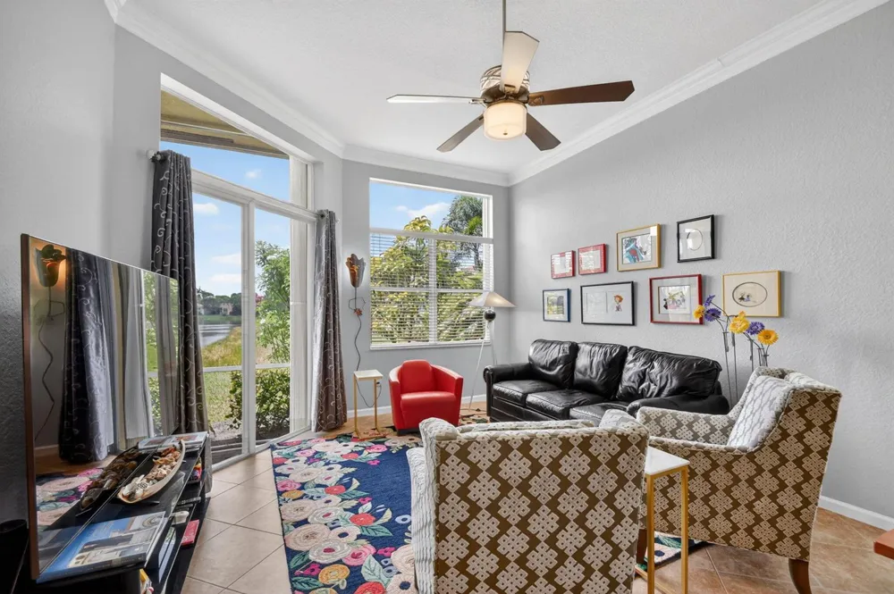 8553 E Via Grande E Wellington, FL 33411