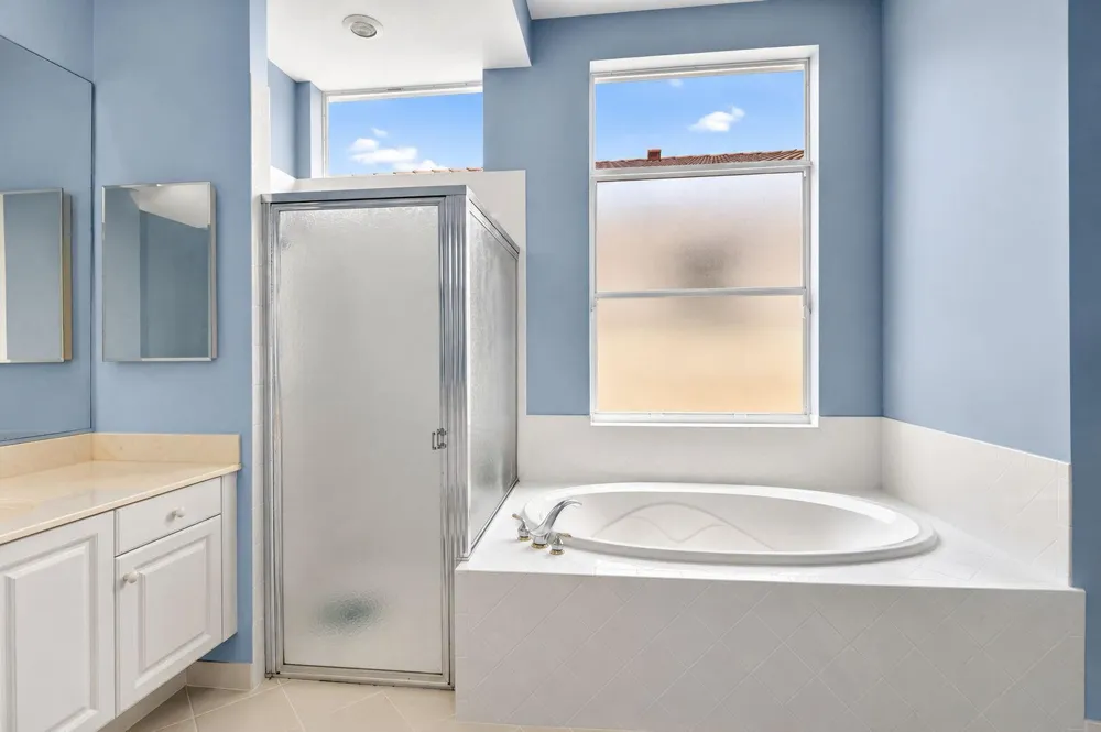 8553 E Via Grande E Wellington, FL 33411