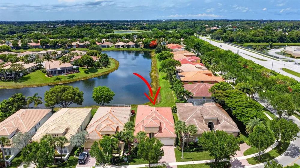 8553 E Via Grande E Wellington, FL 33411