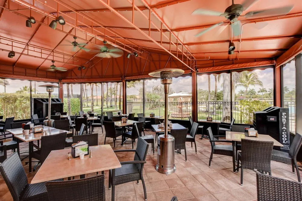 8553 E Via Grande E Wellington, FL 33411