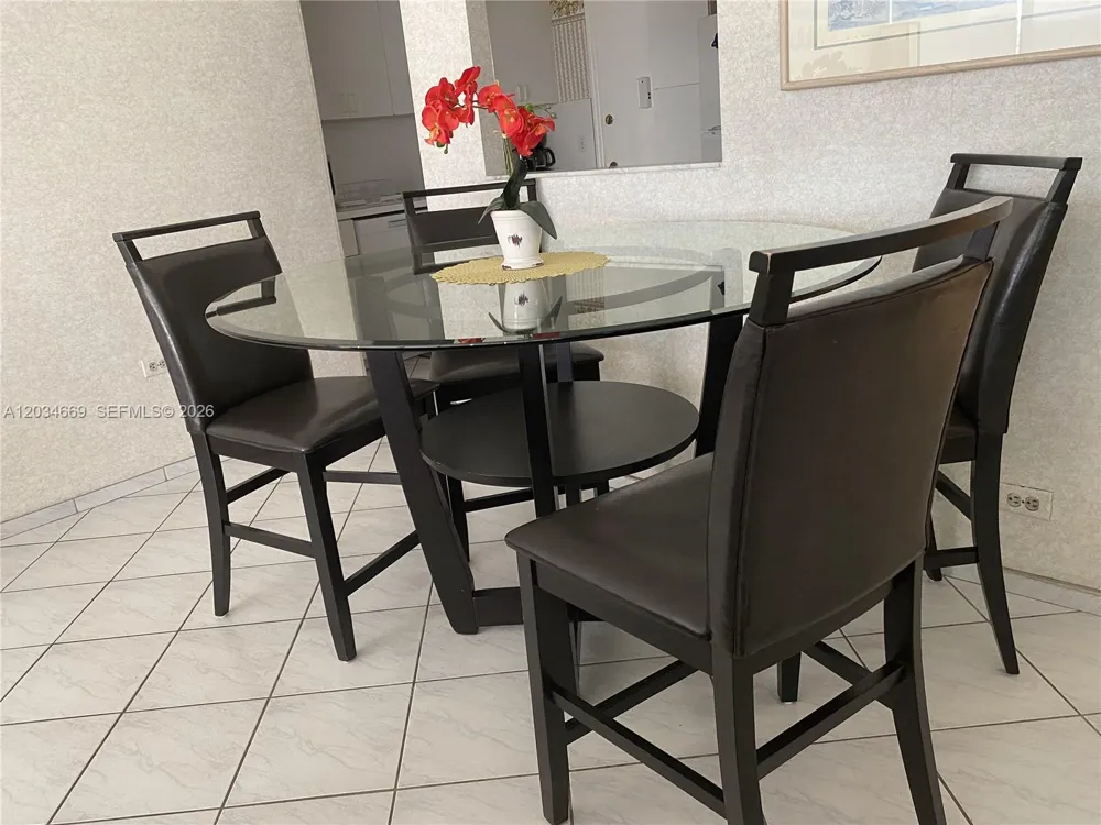 3505 S Ocean Dr #704 Hollywood, FL 33019