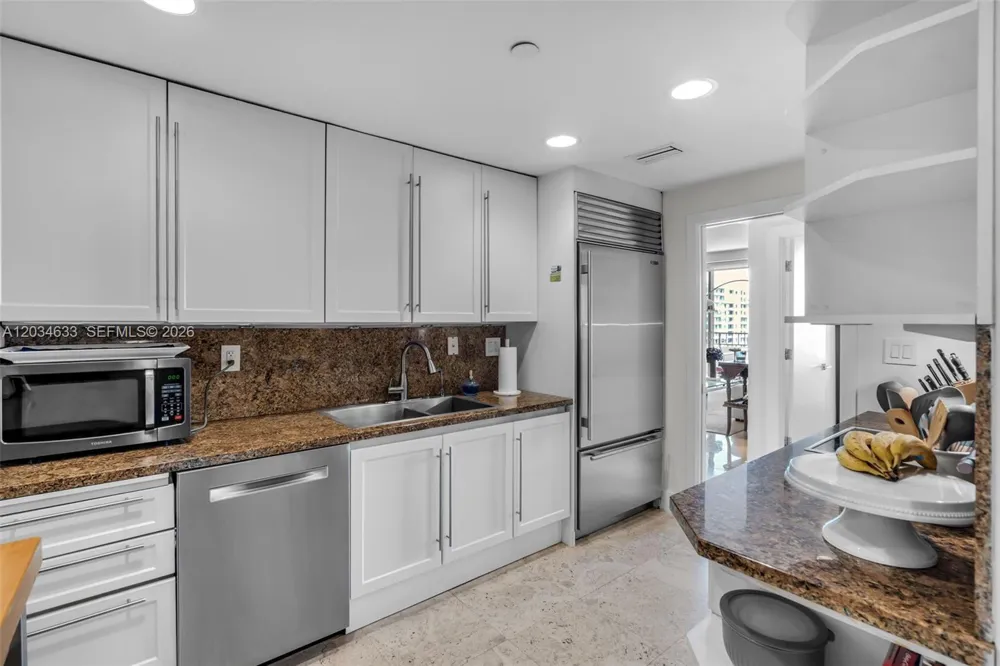 Address Not Shown Key Biscayne, FL 33149