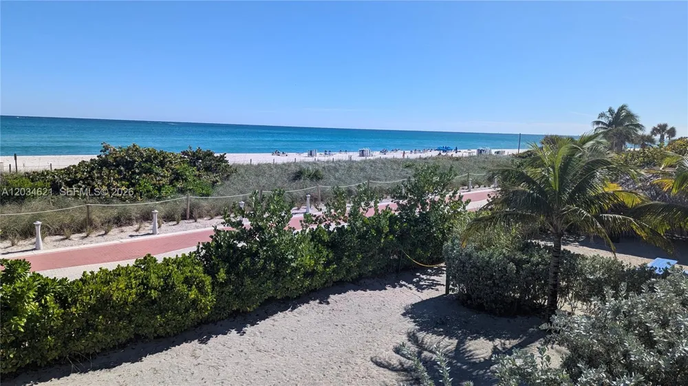 5161 Collins Ave #518 Miami Beach, FL 33140