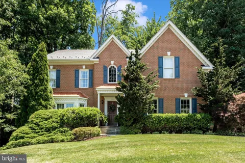 3311 KNOLLS PARKWAY