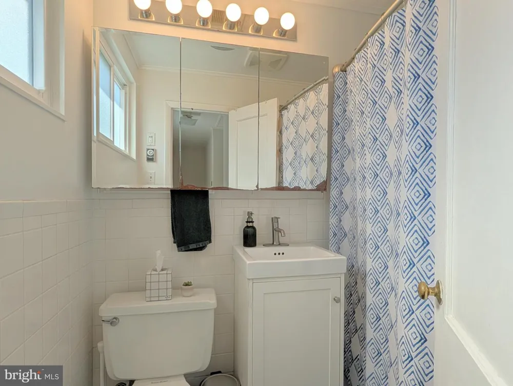 34 RIDGE ROAD Greenbelt, MD 20770