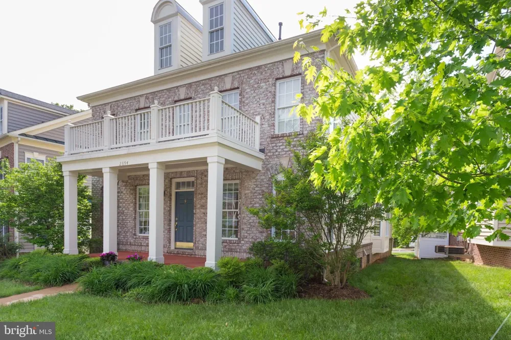 2894 SWANEE LANE Fairfax, VA 22031