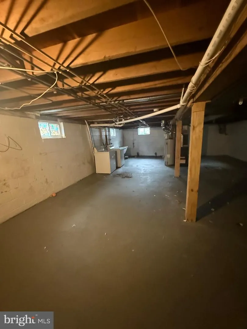 2407 E COLD SPRING LANE Baltimore, MD 21214