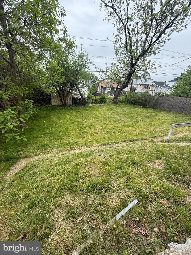 2407 E COLD SPRING LANE Baltimore, MD 21214