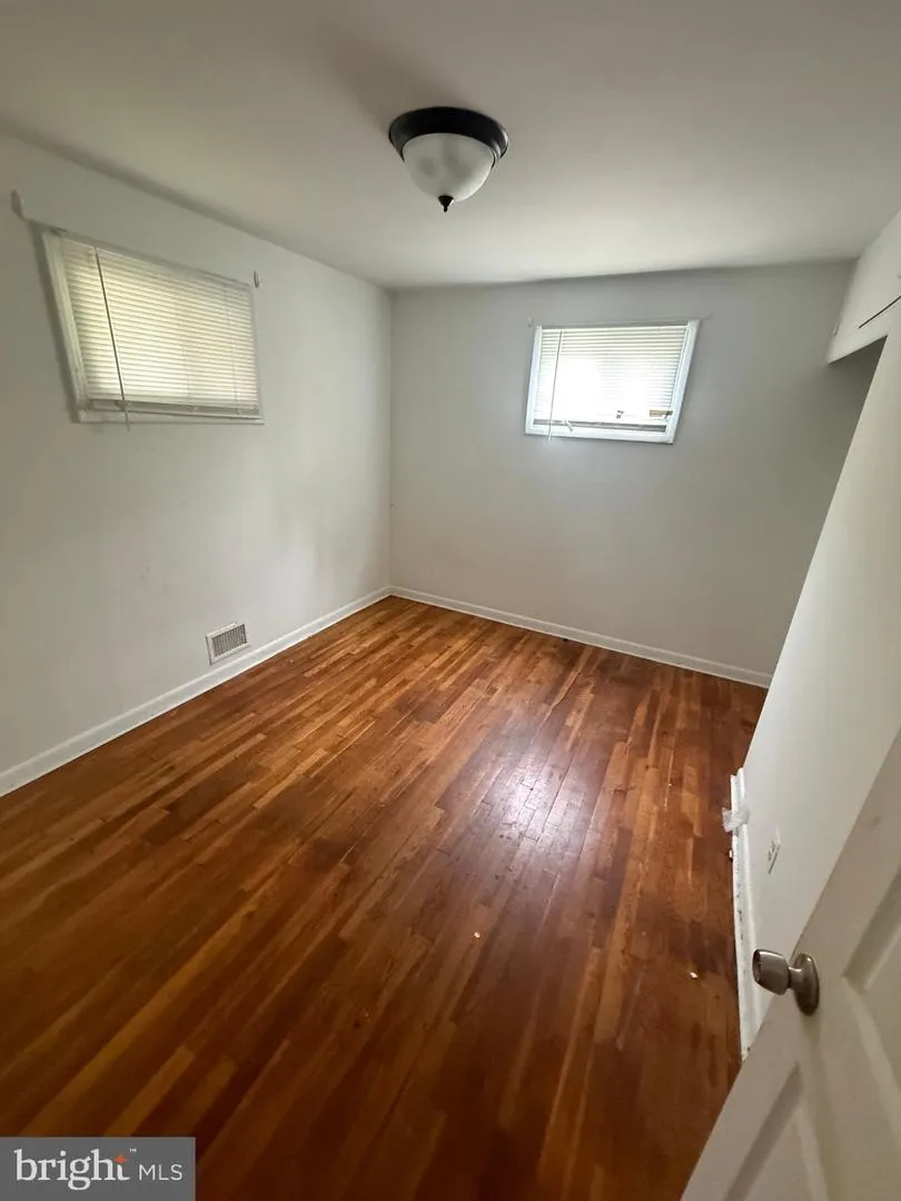 2407 E COLD SPRING LANE Baltimore, MD 21214
