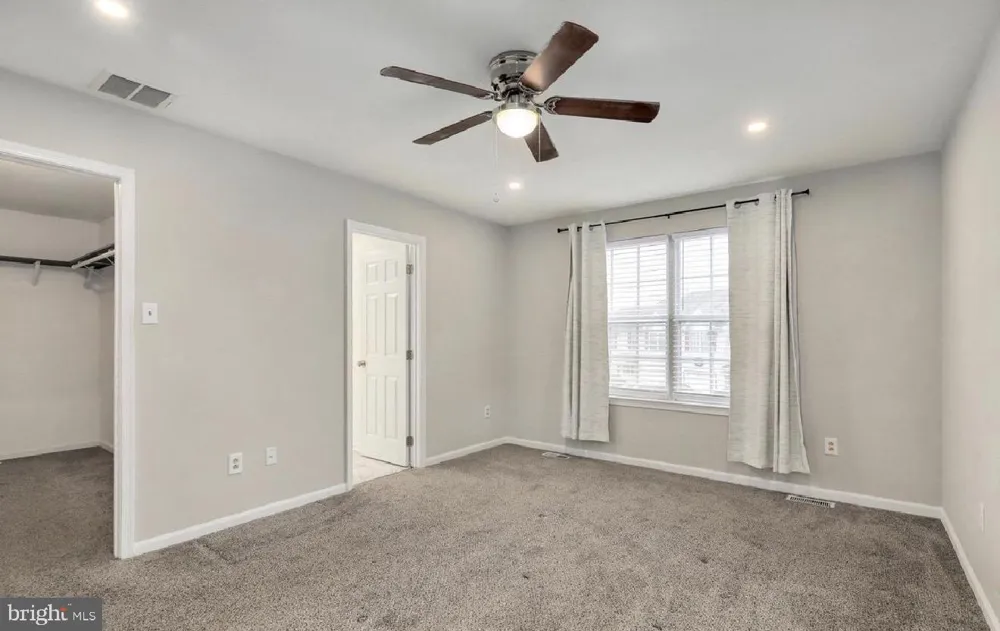 1804 MASON RUN Pine Hill, NJ 08021