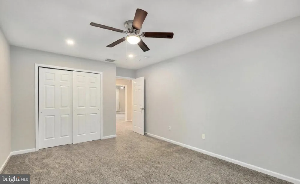 1804 MASON RUN Pine Hill, NJ 08021