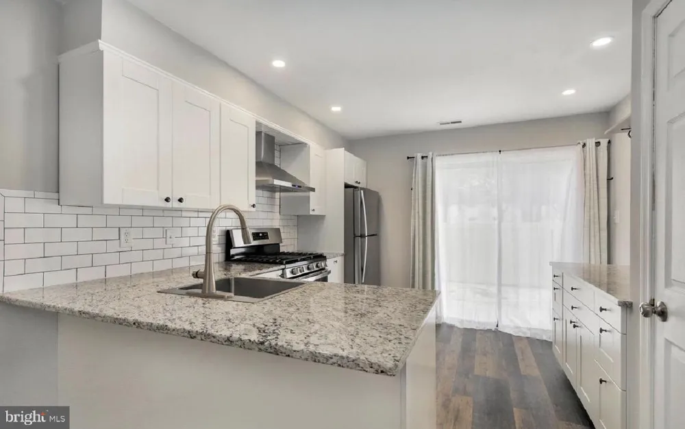 1804 MASON RUN Pine Hill, NJ 08021