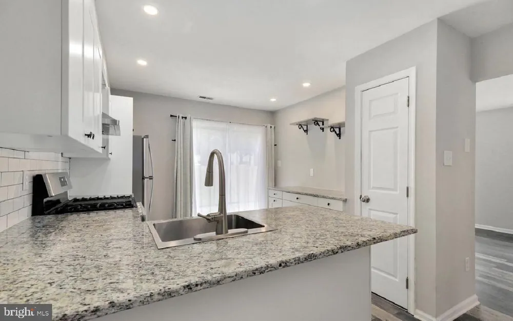 1804 MASON RUN Pine Hill, NJ 08021