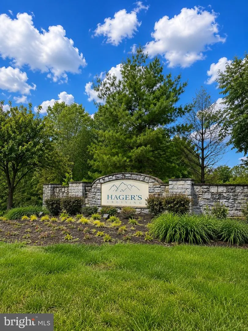 12113 FALLEN TIMBERS CIRCLE Hagerstown, MD 21740