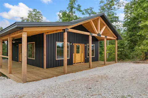 6893 Hwy 74E