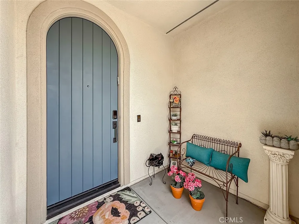 2402 Conroy Avenue Camarillo, CA 93012