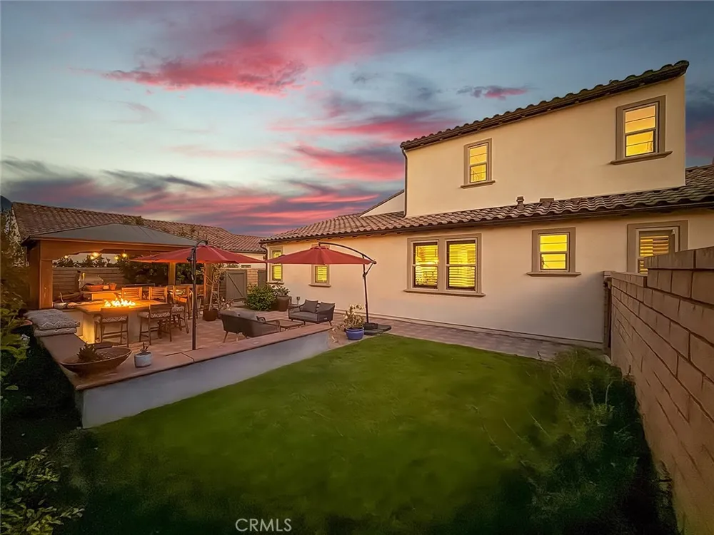 2402 Conroy Avenue Camarillo, CA 93012