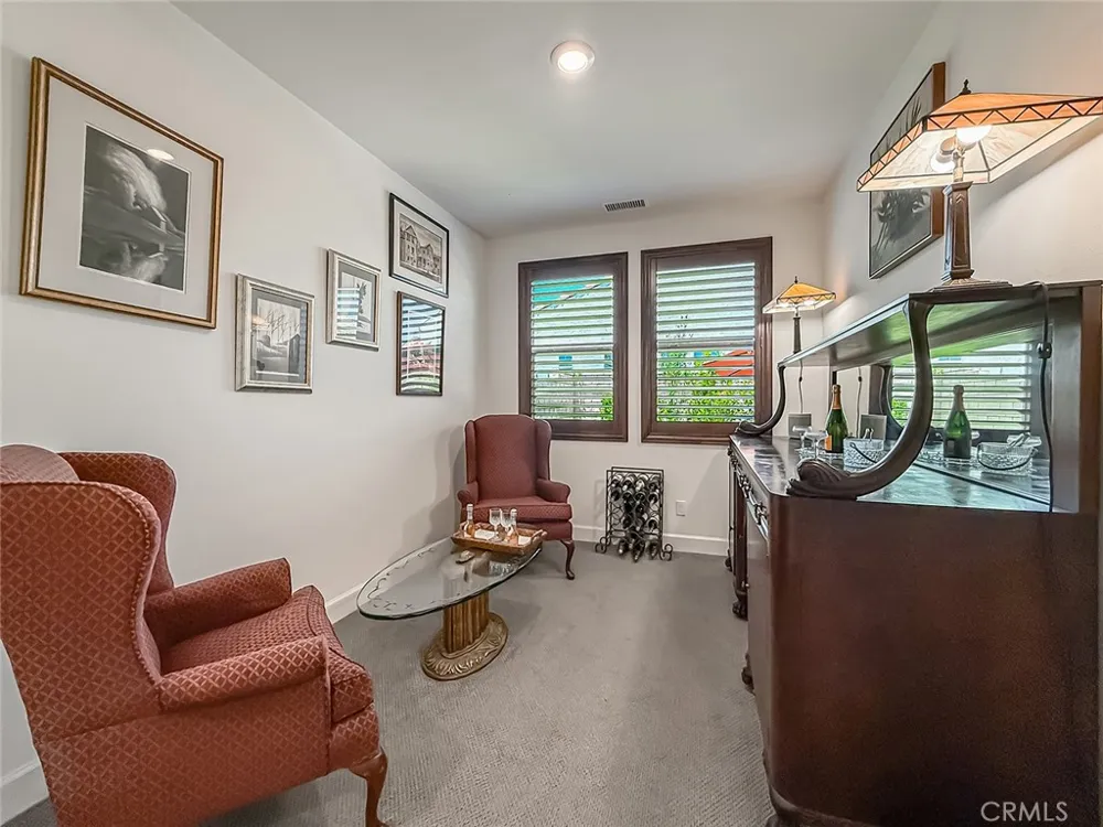 2402 Conroy Avenue Camarillo, CA 93012