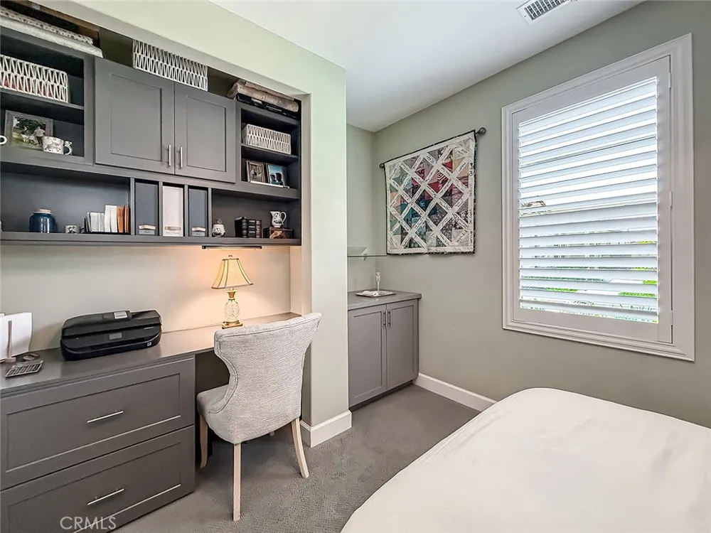 2402 Conroy Avenue Camarillo, CA 93012