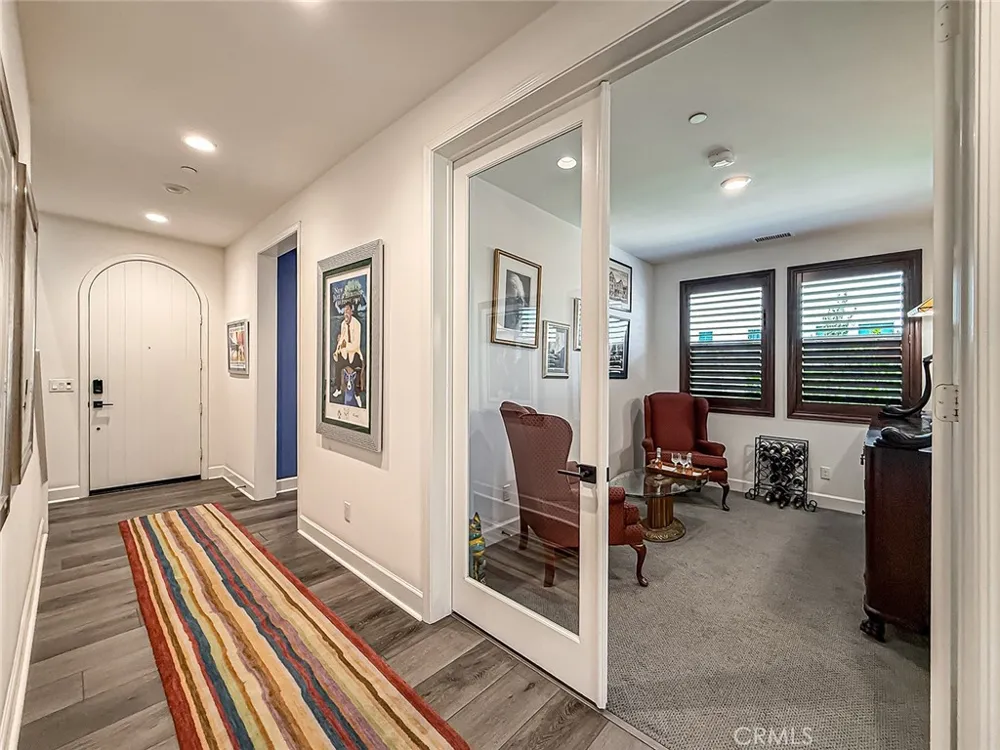 2402 Conroy Avenue Camarillo, CA 93012