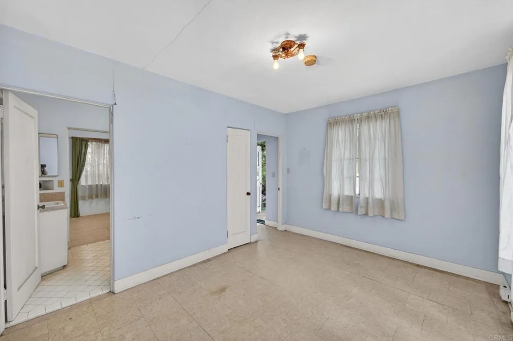 2798 McConnel Other, CA 90064