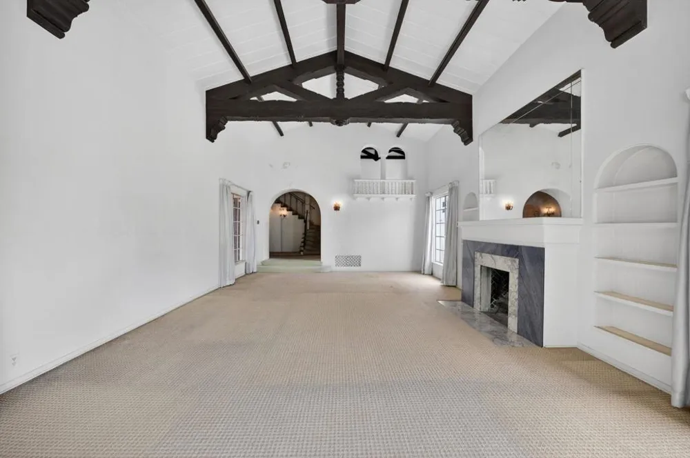 2798 McConnel Other, CA 90064